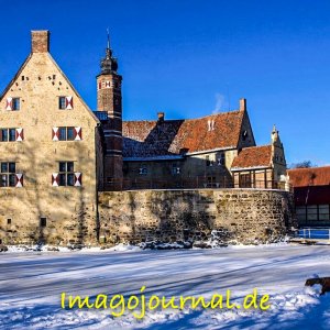 Burg Vischering im Winter